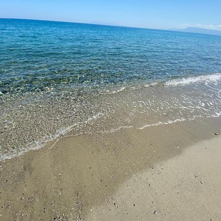 Tyrrhenian Sea Apartment Торре-Фаро Экстерьер фото
