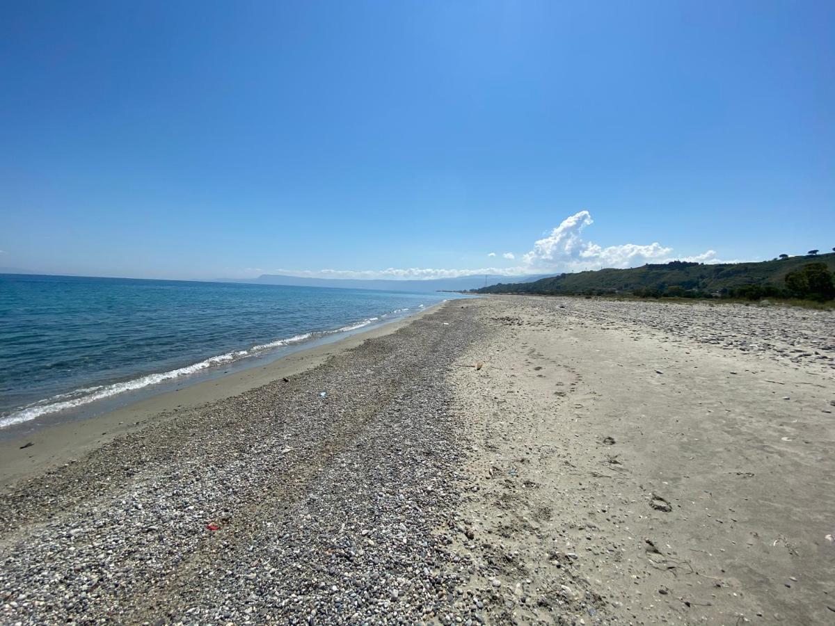 Tyrrhenian Sea Apartment Торре-Фаро Экстерьер фото