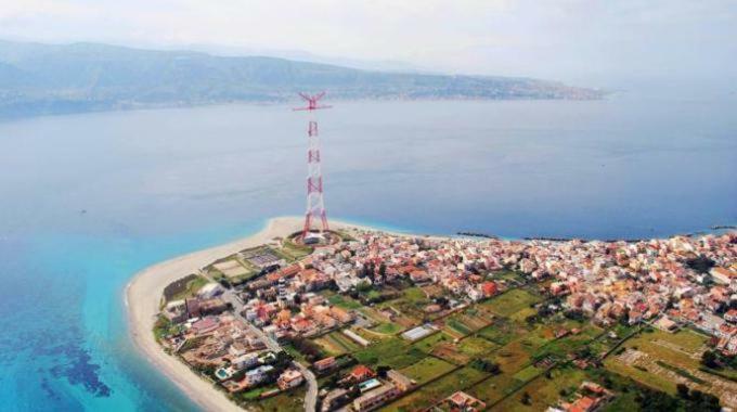 Tyrrhenian Sea Apartment Торре-Фаро Экстерьер фото